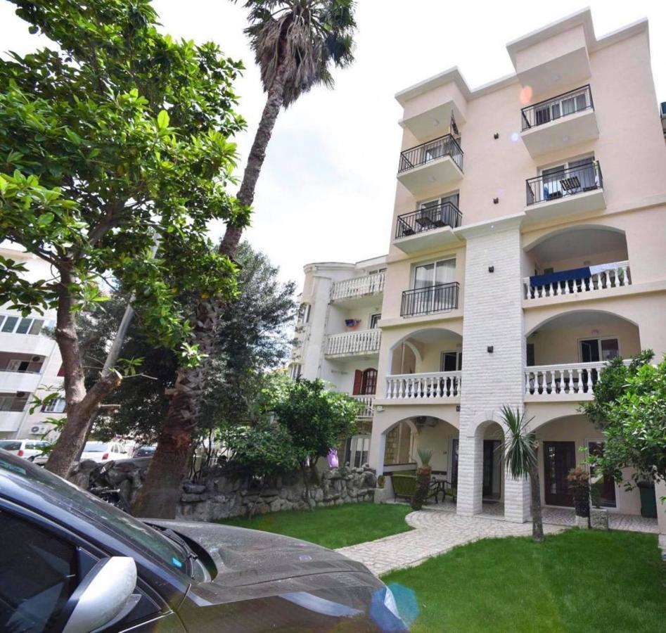 Apartments 110 In Budva Eksteriør billede